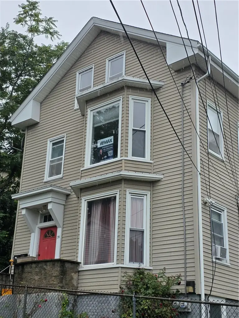 216 Maplewood Avenue, Cranston, RI 02920 - #2