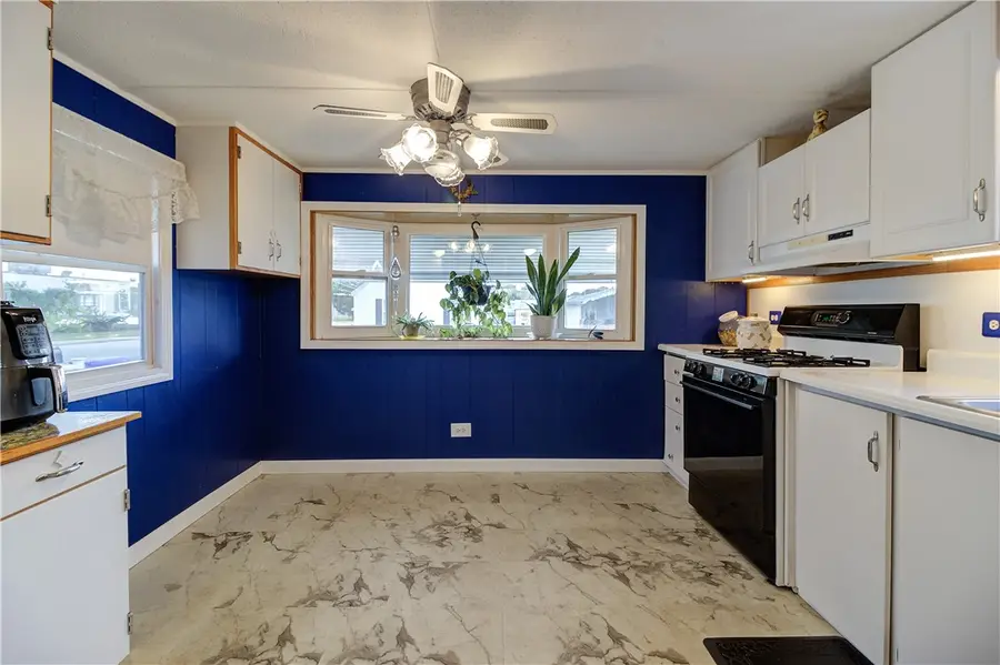 46 Lowell Avenue, Pawtucket, RI 02861 - #2