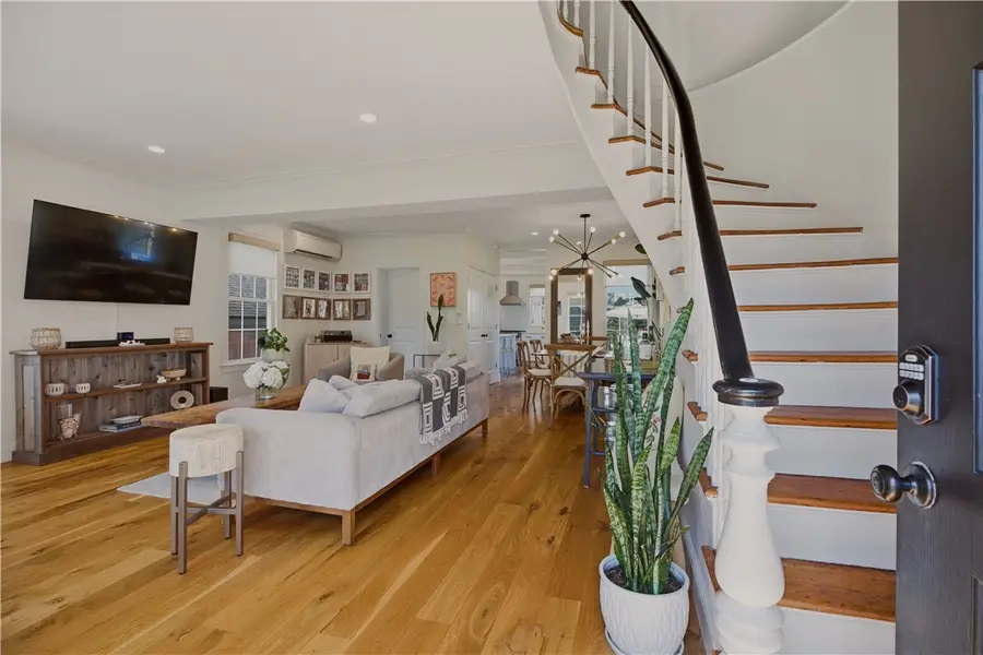 14 Barney Street, Newport, RI 02840 - #3