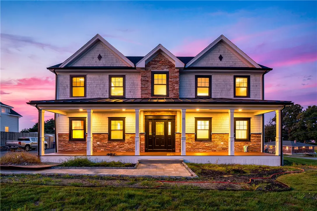 95 W Main Road, Portsmouth, RI 02871 - #1