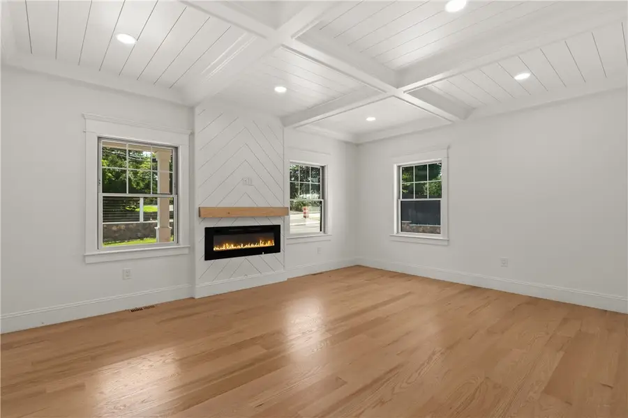 95 W Main Road, Portsmouth, RI 02871 - #3