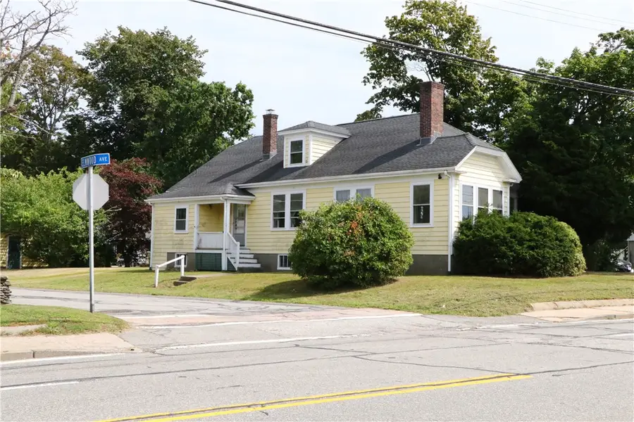 283 West Main Road, Middletown, RI 02842 - #2