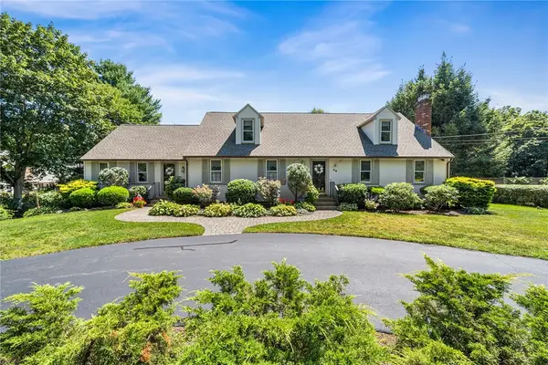 46 Middle Road, East Greenwich, RI 02818