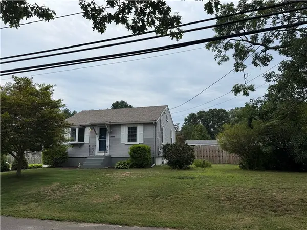 8 Maple Root Road, Coventry, RI 02816