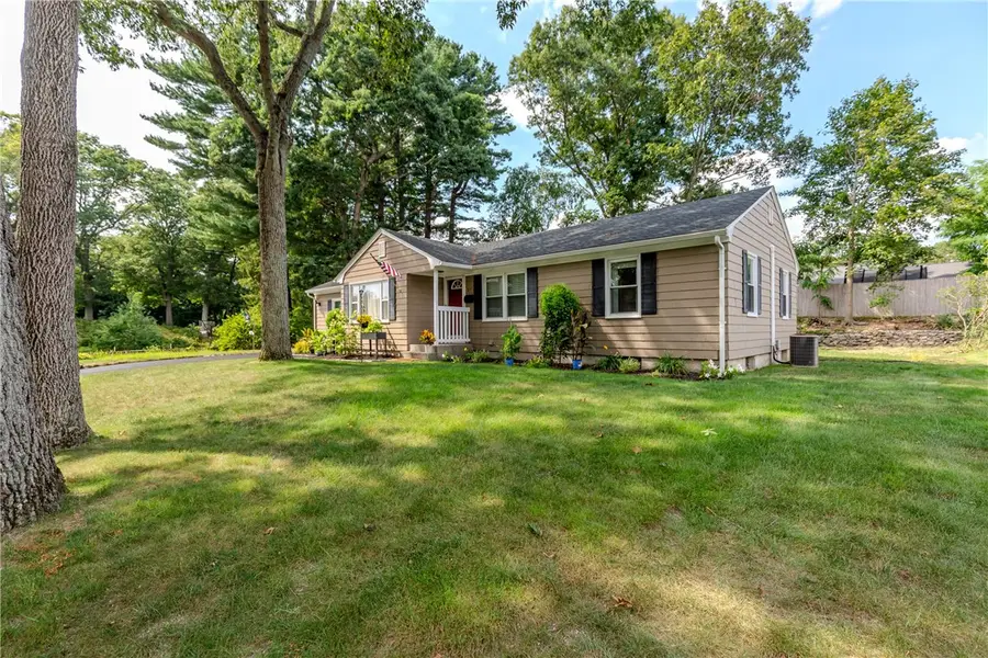 27 Centennial Street, Warwick, RI 02886 - #3