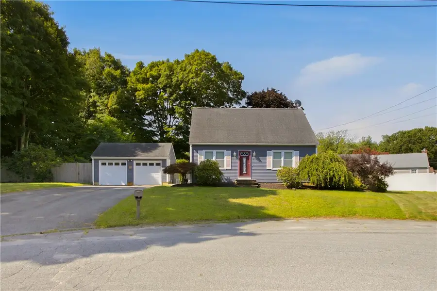 5 Beejay Court, Warren, RI 02885 - #2