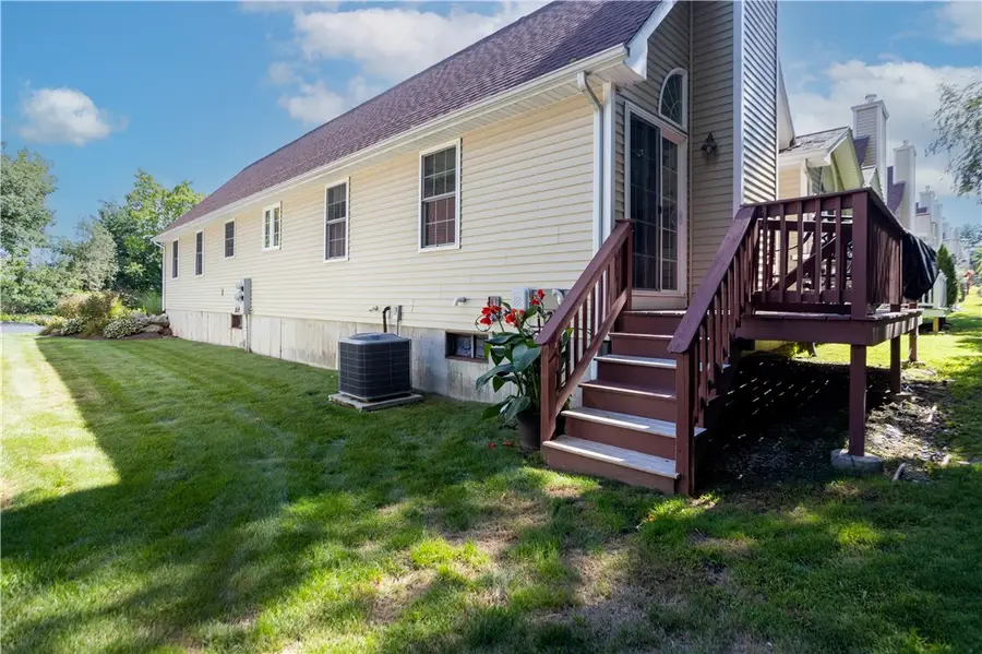 1421 Douglas Avenue #L, North Providence, RI 02904 - #3