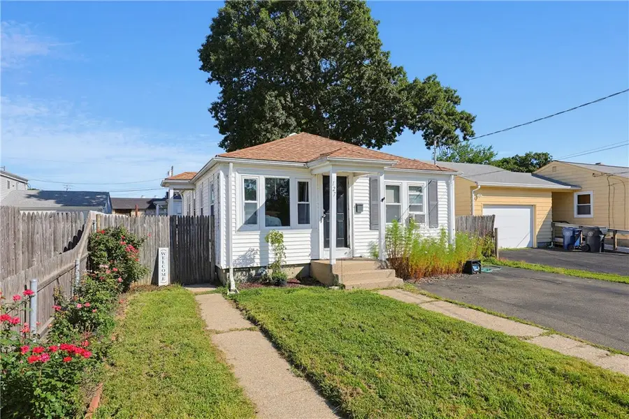 127 Fern Street, Warwick, RI 02889 - #2