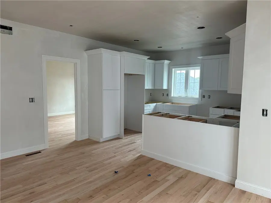 11 Wyndham Way, North Kingstown, RI 02852 - #3