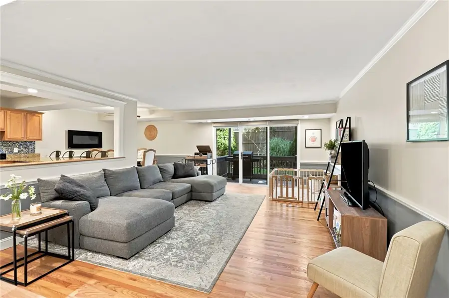 125 Van Zandt Avenue #201, Newport, RI 02840 - #2
