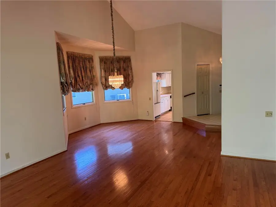 66 Nipmuc Trail #F, North Providence, RI 02904 - #3