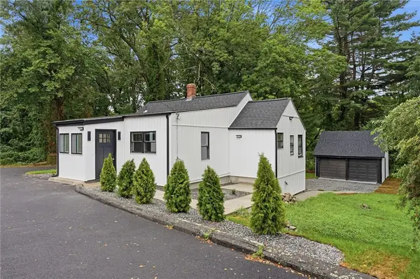 3100 County Trail, East Greenwich, RI 02818