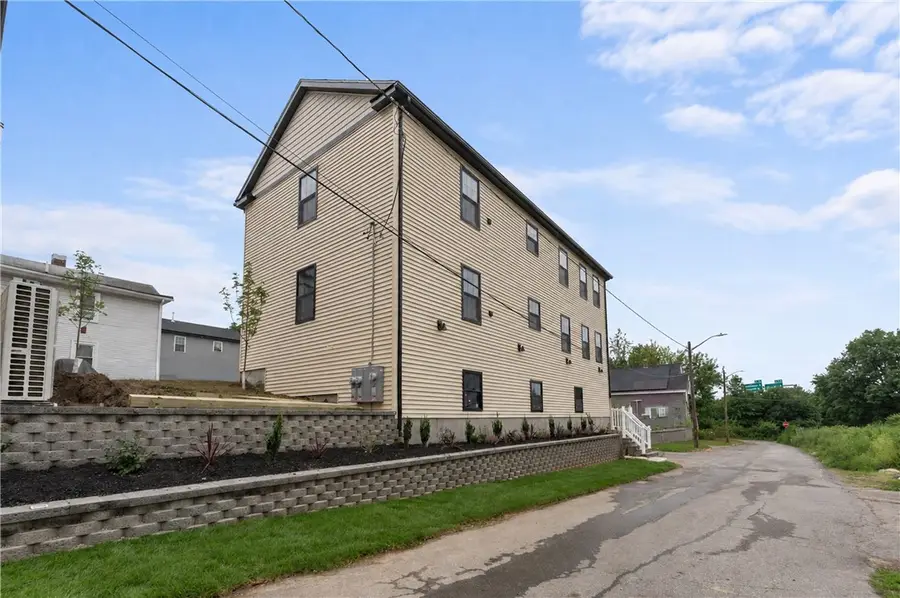 10 Buffalo Court, Providence, RI 02909 - #2