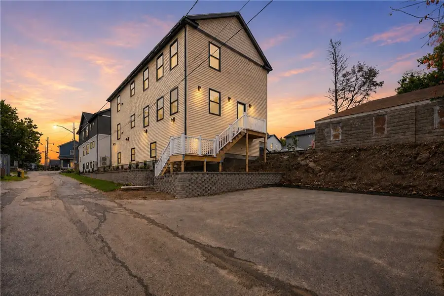 10 Buffalo Court, Providence, RI 02909 - #3