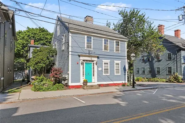 77 Water Street, Warren, RI 02885