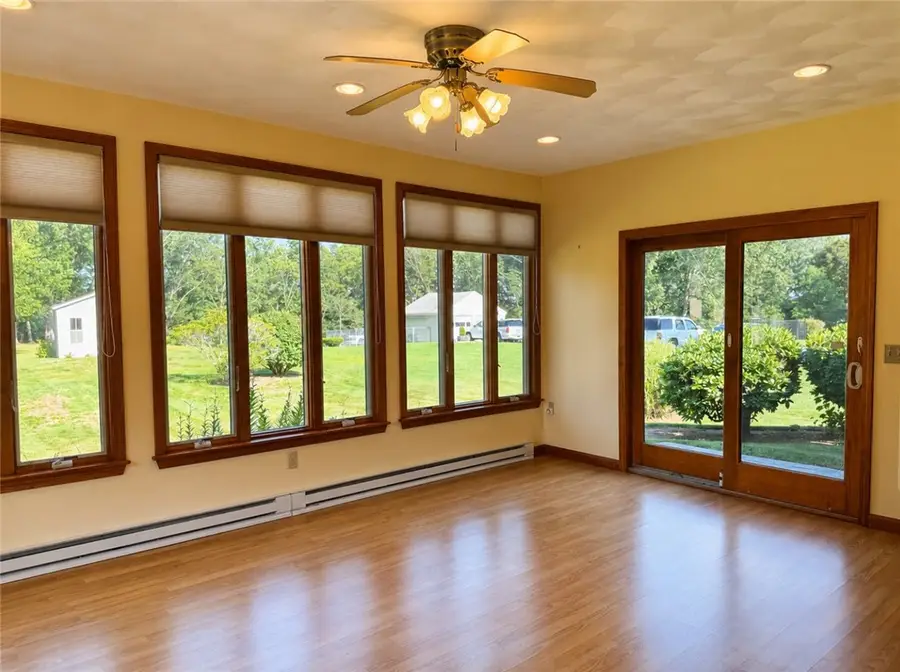 415 George Waterman Road, Providence, RI 02919 - #3