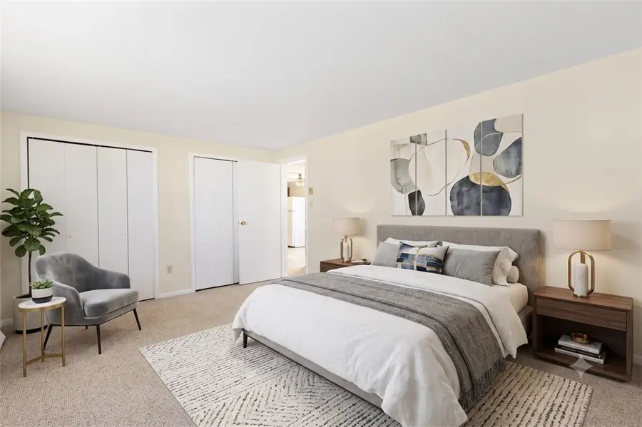 28 Elmer Avenue, Warwick, RI 02886 - #3