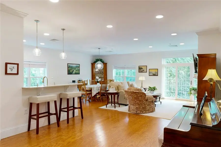 1404 South County Trail #203, East Greenwich, RI 02818 - #2