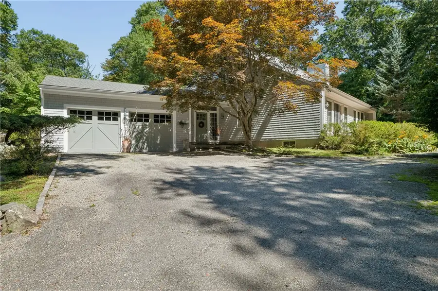 24 Constellation Court, Jamestown, RI 02835 - #3