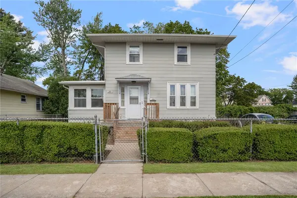 265 Adams Street, Warwick, RI 02888