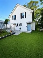 Address Withheld By Seller, Woonsocket, RI 02985