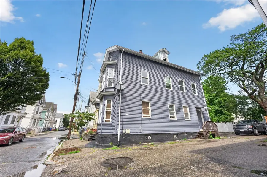 33 Pekin Street, Providence, RI 02908 - #3