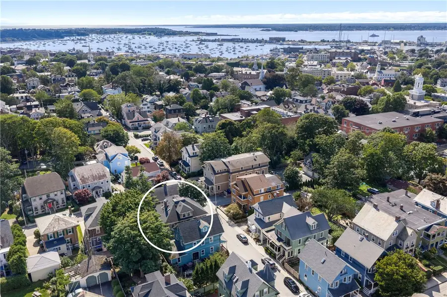 35 Mount Vernon Street, Newport, RI 02840 - #3