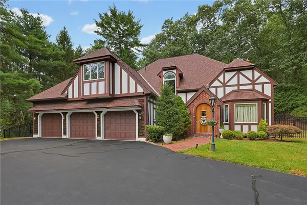 34 Georgiana Drive, Cumberland, RI 02864
