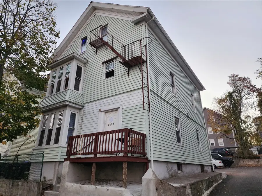 132 Putnam Street, Providence, RI 02909 - #3
