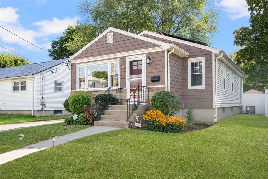 18 Pine Street, North Providence, RI 02911 - #2