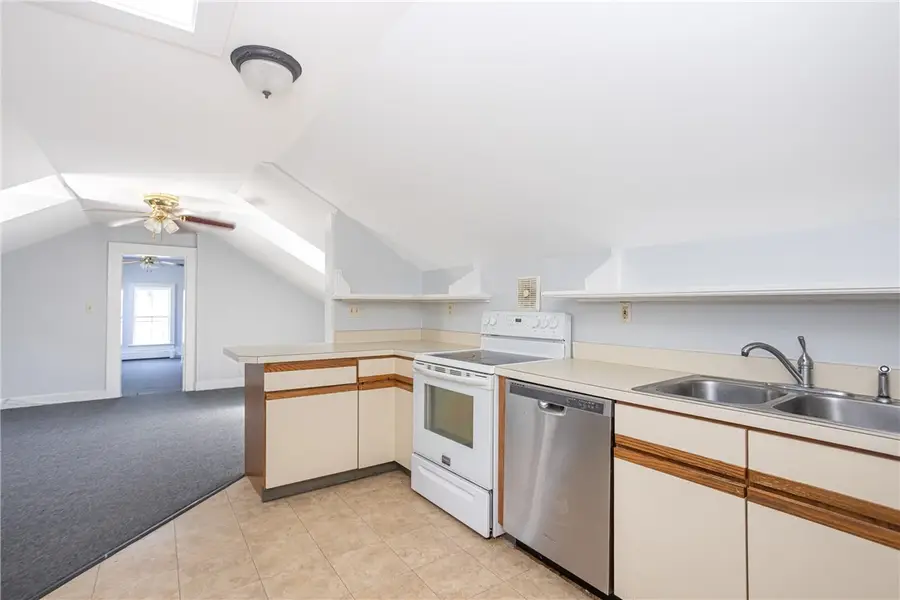 85 Mill Street #3, Newport, RI 02840 - #2