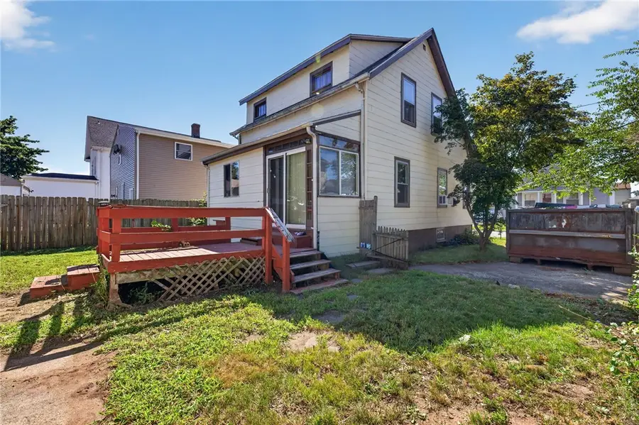 138 Chaplin Street, Pawtucket, RI 02861 - #3