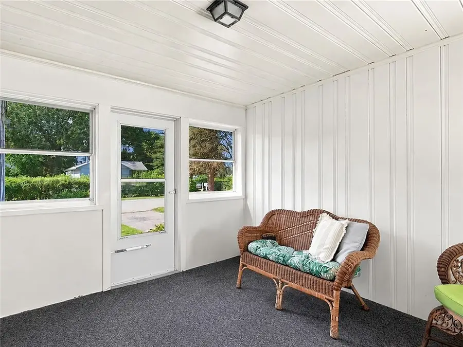 12 Rollins Road, Warwick, RI 02889 - #3