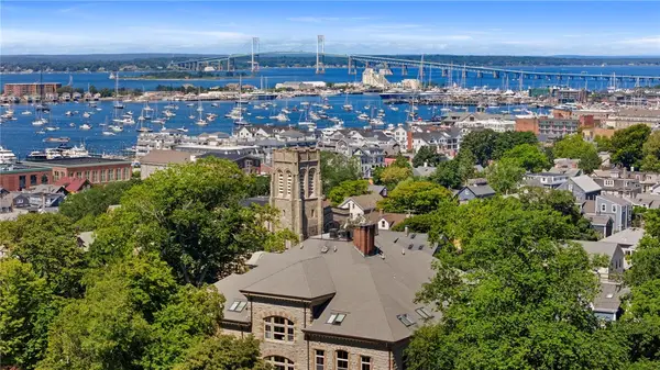 426 Spring Street #B101, Newport, RI 02840