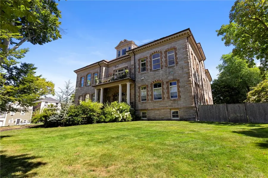 426 Spring Street #B101, Newport, RI 02840 - #2