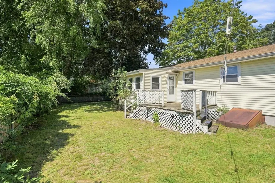 102 Community Road, Warwick, RI 02889 - #3