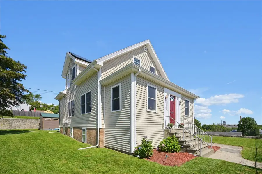40 Walnut Street, Tiverton, RI 02878 - #2