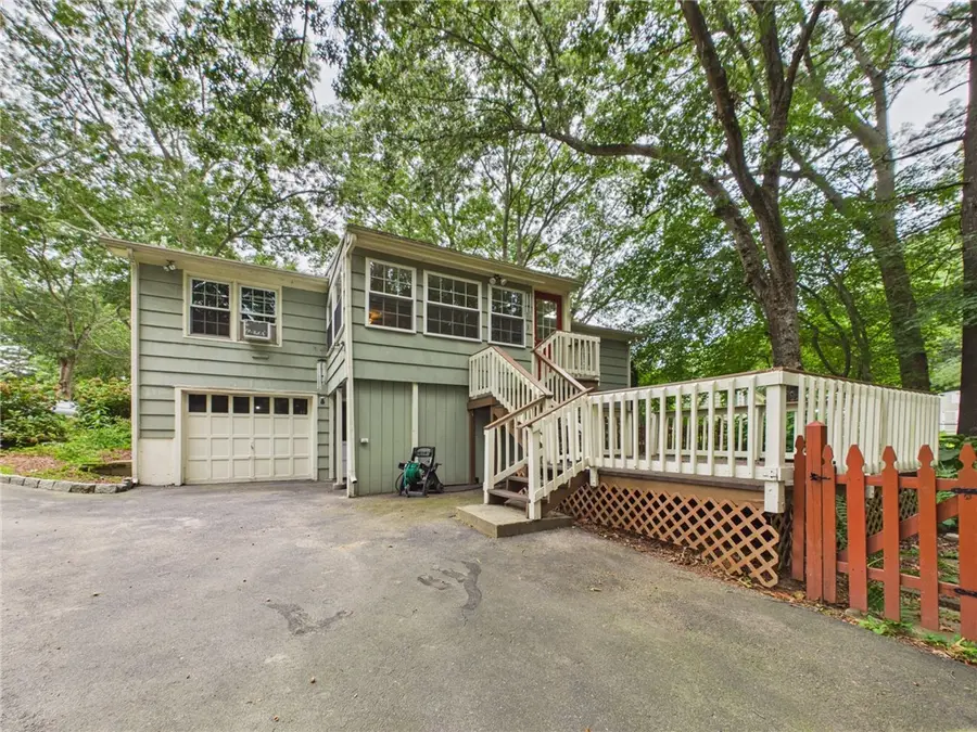 77 Surrey Lane, North Kingstown, RI 02852 - #3