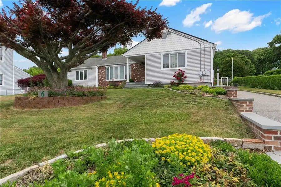 6 Varnum Avenue, Bristol, RI 02809 - #2