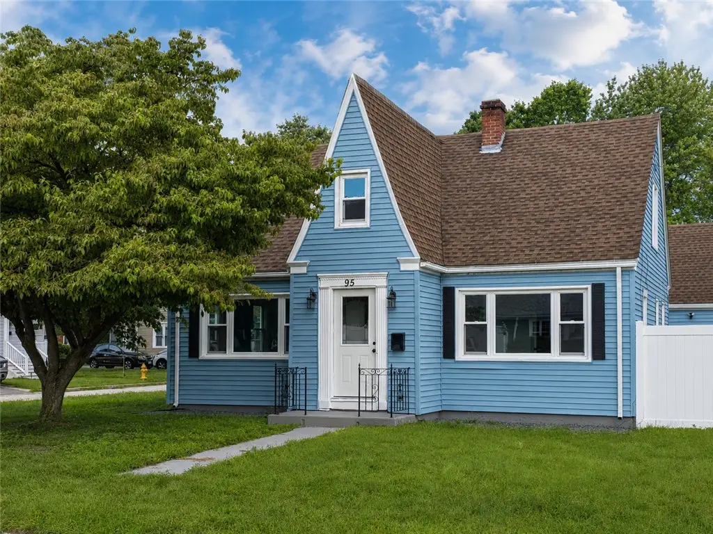 95 Ames Street, Pawtucket, RI 02861 - #1
