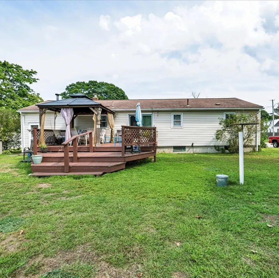 16 Marigold Drive, Warwick, RI 02889 - #3