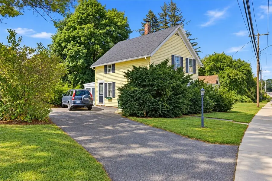 129 Church Street, Bradford, RI 02808 - #3