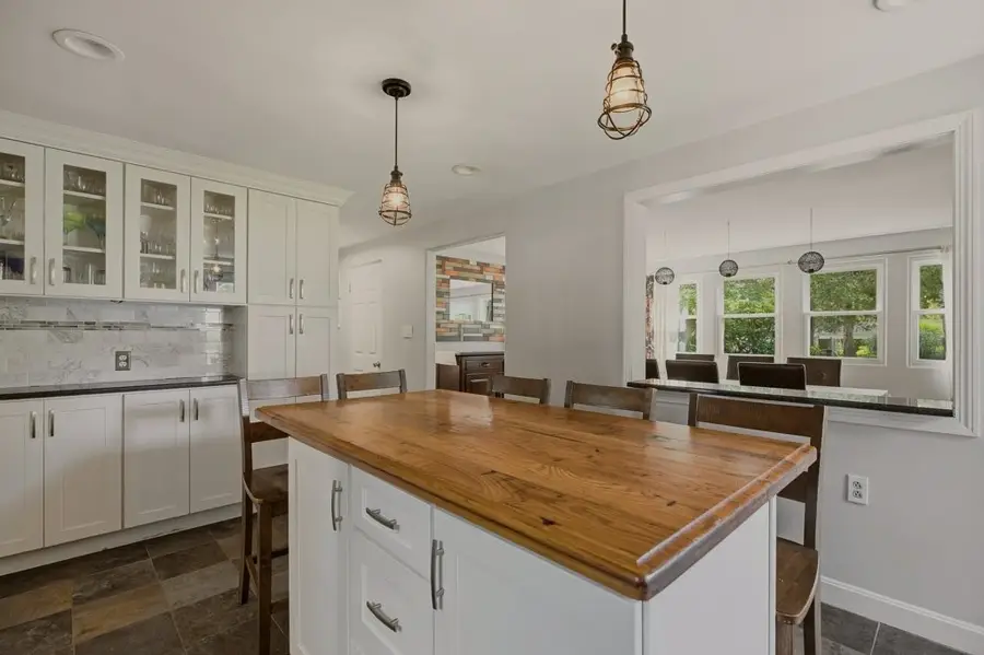 20 Brook Street, Barrington, RI 02806 - #3