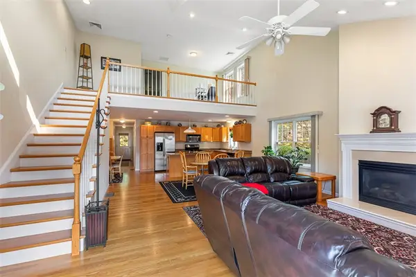 500 Mendon Road #11, Cumberland, RI 02864