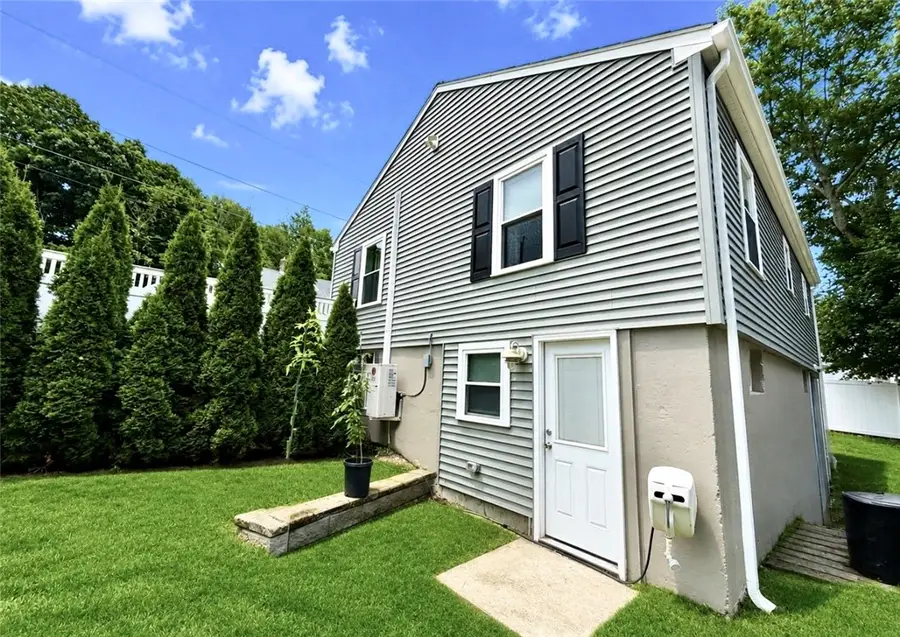 10 Biltmore Avenue, Cumberland, RI 02864 - #2