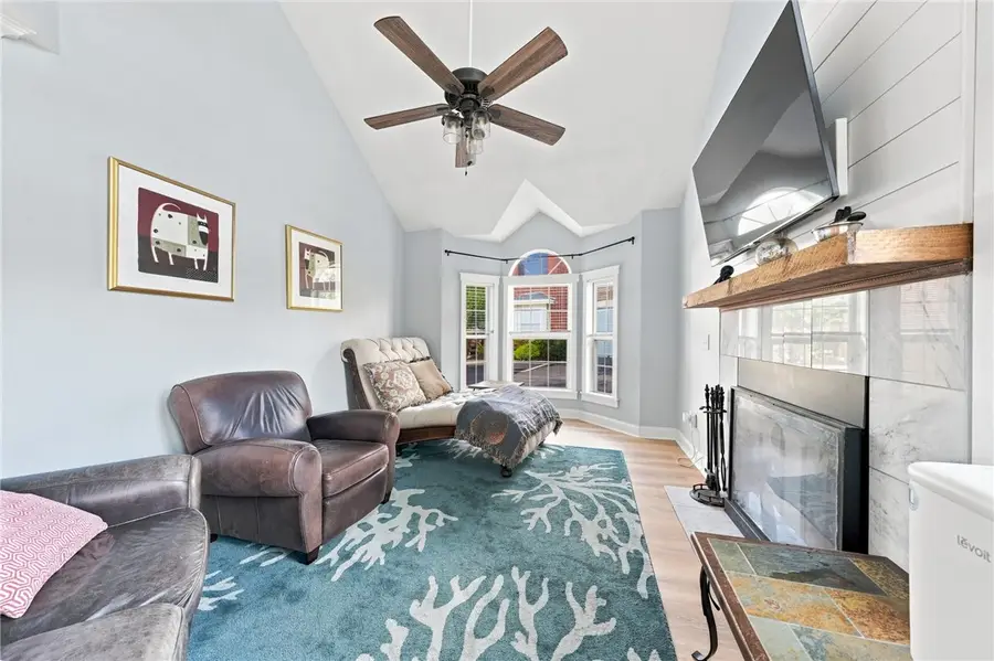 626 Smithfield Road #604, North Providence, RI 02904 - #3