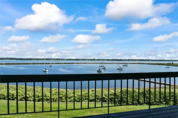400 Narragansett Parkway #G-2 East, Warwick, RI 02888