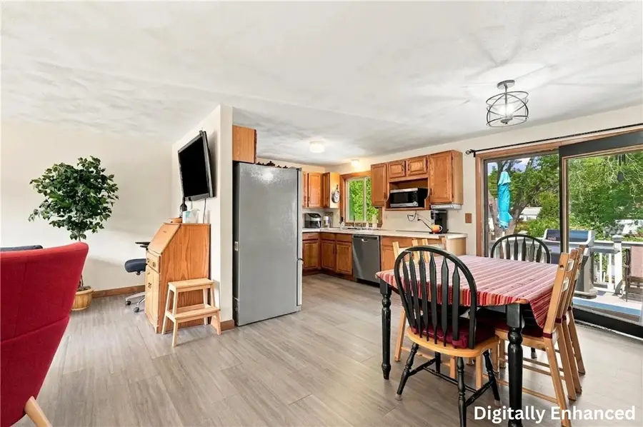 18 Lunn Street, Riverside, RI 02915 - #3