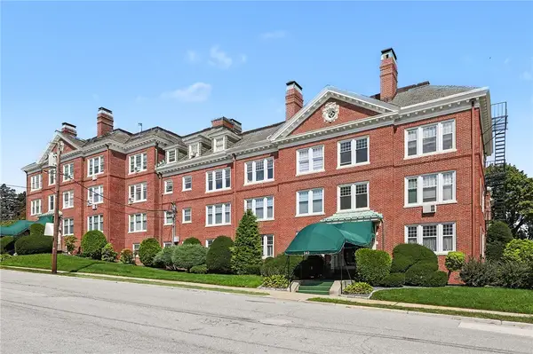 242 President Avenue #7, Providence, RI 02906