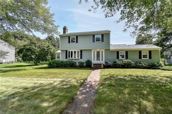 47 Shady Cove Road, North Kingstown, RI 02852